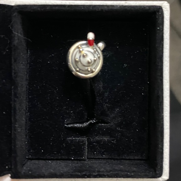Cocoa and candy cane PANDORA charm - Picture 2 of 5